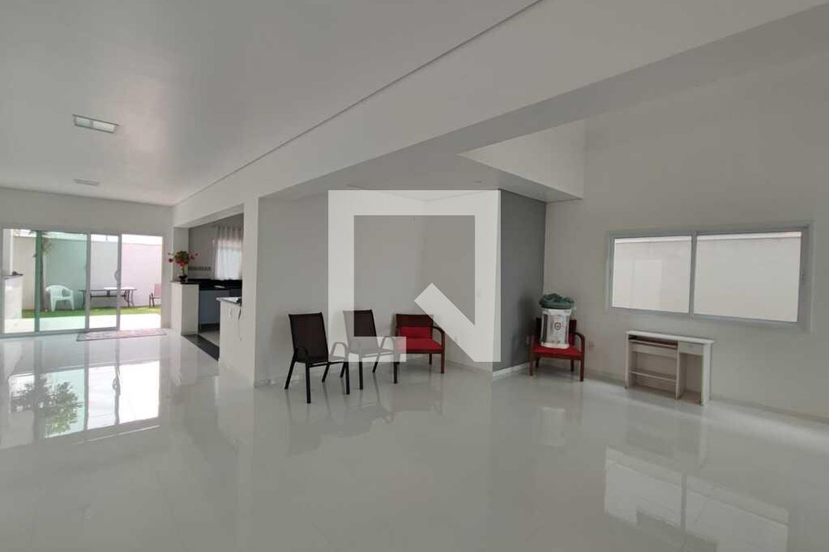 Casa à Venda - Swiss Park, 4 Quartos,  333 m2 em , Campinas - sp | SoloBR