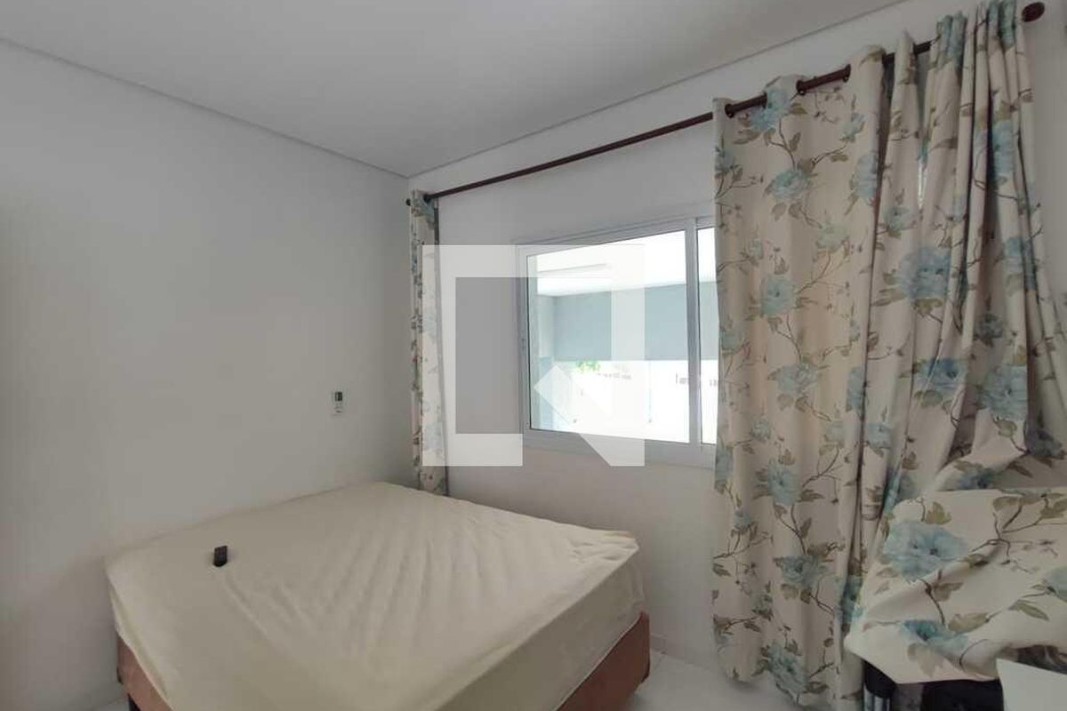 Casa à Venda - Swiss Park, 4 Quartos,  333 m2 em , Campinas - sp | SoloBR