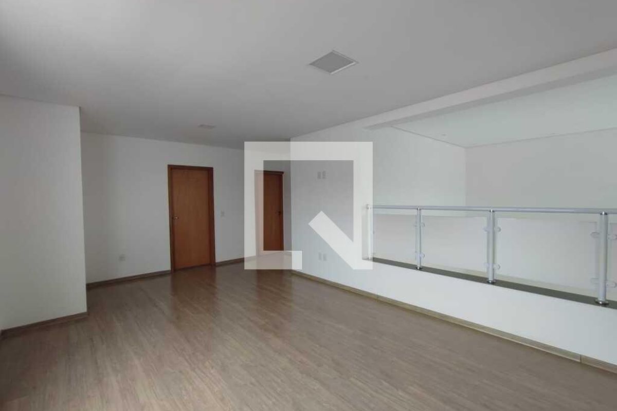 Casa à Venda - Swiss Park, 4 Quartos,  333 m2 em , Campinas - sp | SoloBR