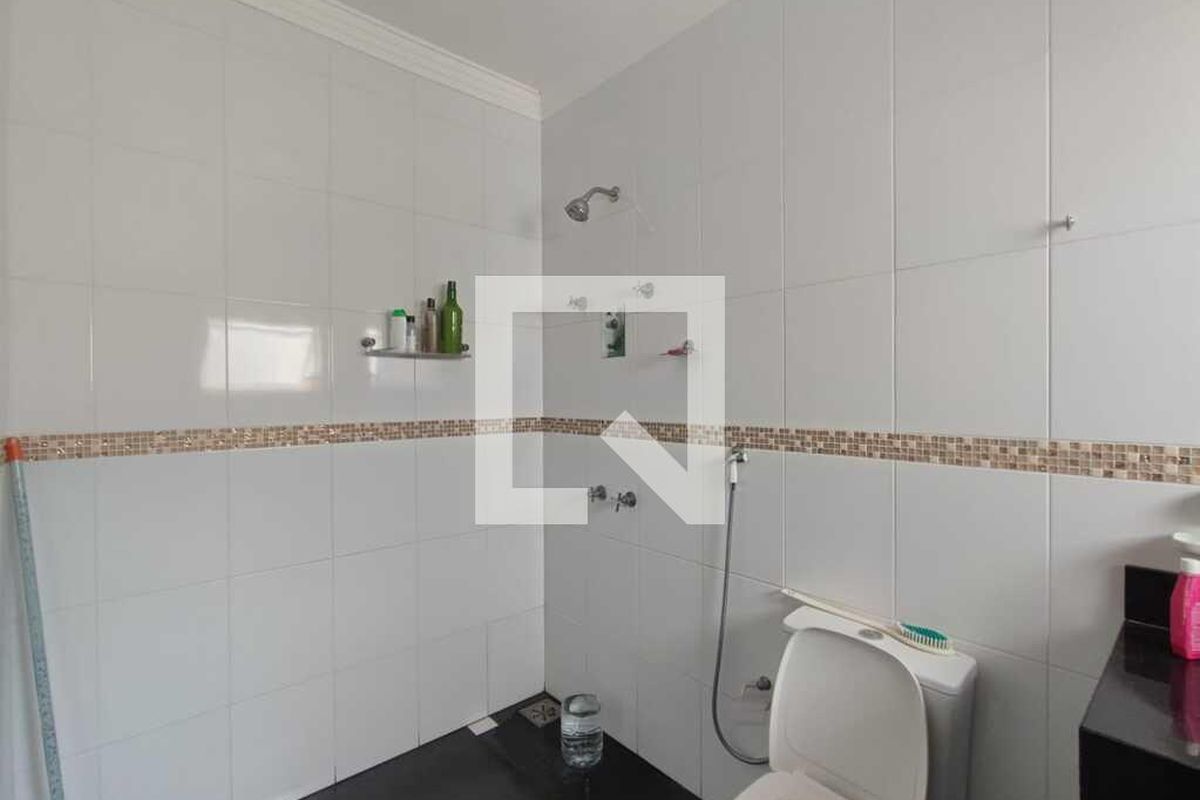 Casa à Venda - Swiss Park, 4 Quartos,  333 m2 em , Campinas - sp | SoloBR