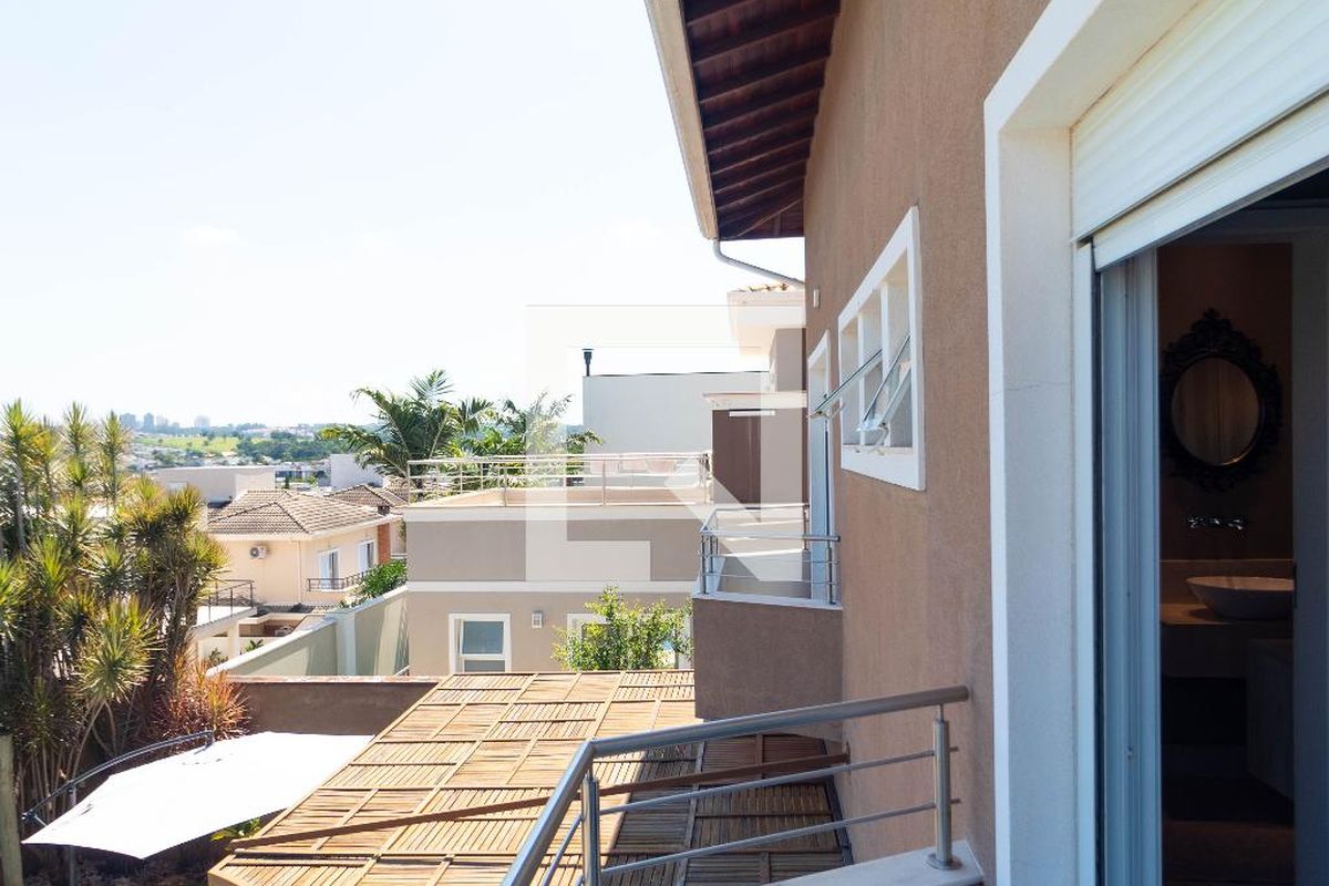 Casa à Venda - Swiss Park, 4 Quartos,  270 m2 em , Campinas - sp | SoloBR