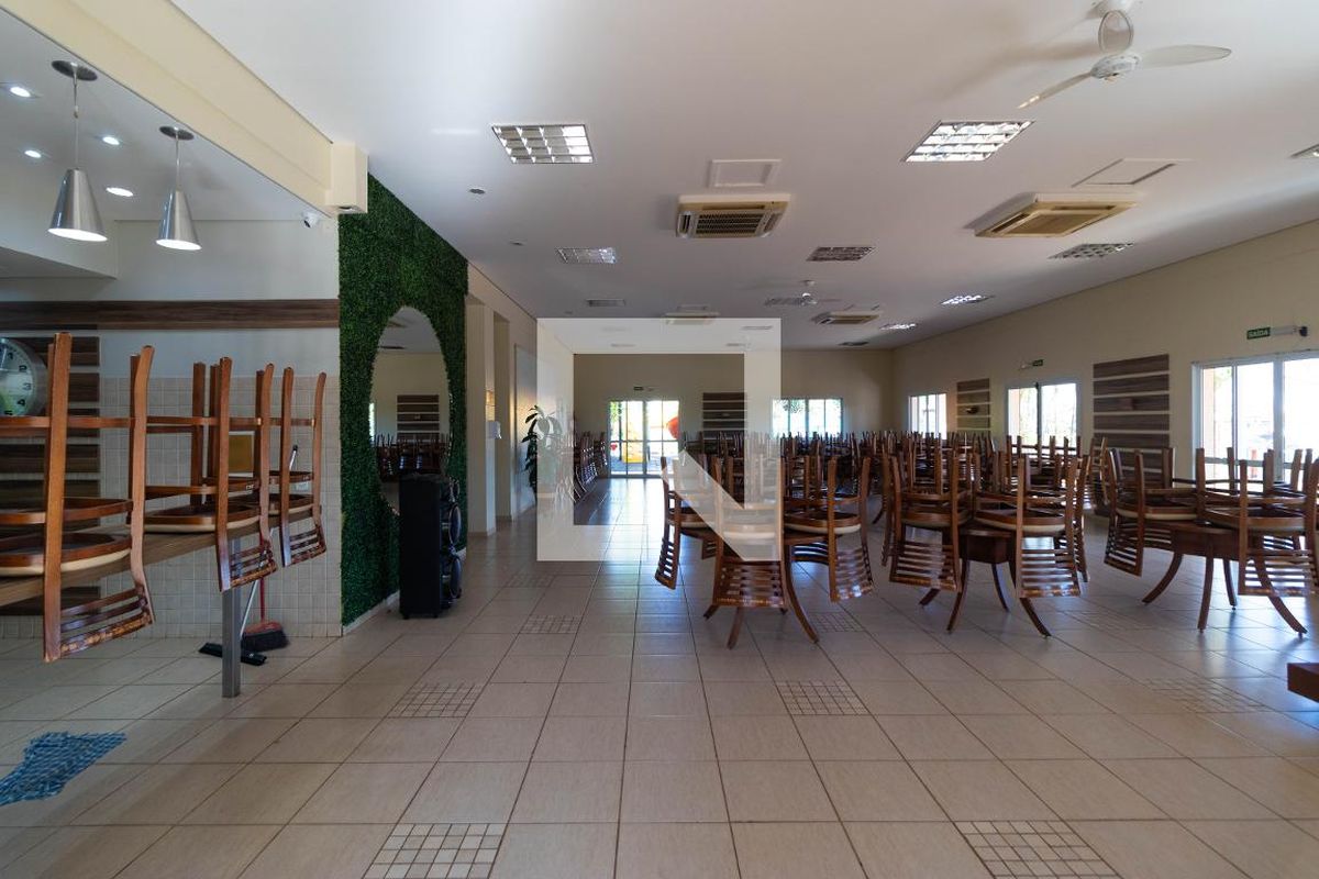 Casa à Venda - Swiss Park, 4 Quartos,  270 m2 em , Campinas - sp | SoloBR