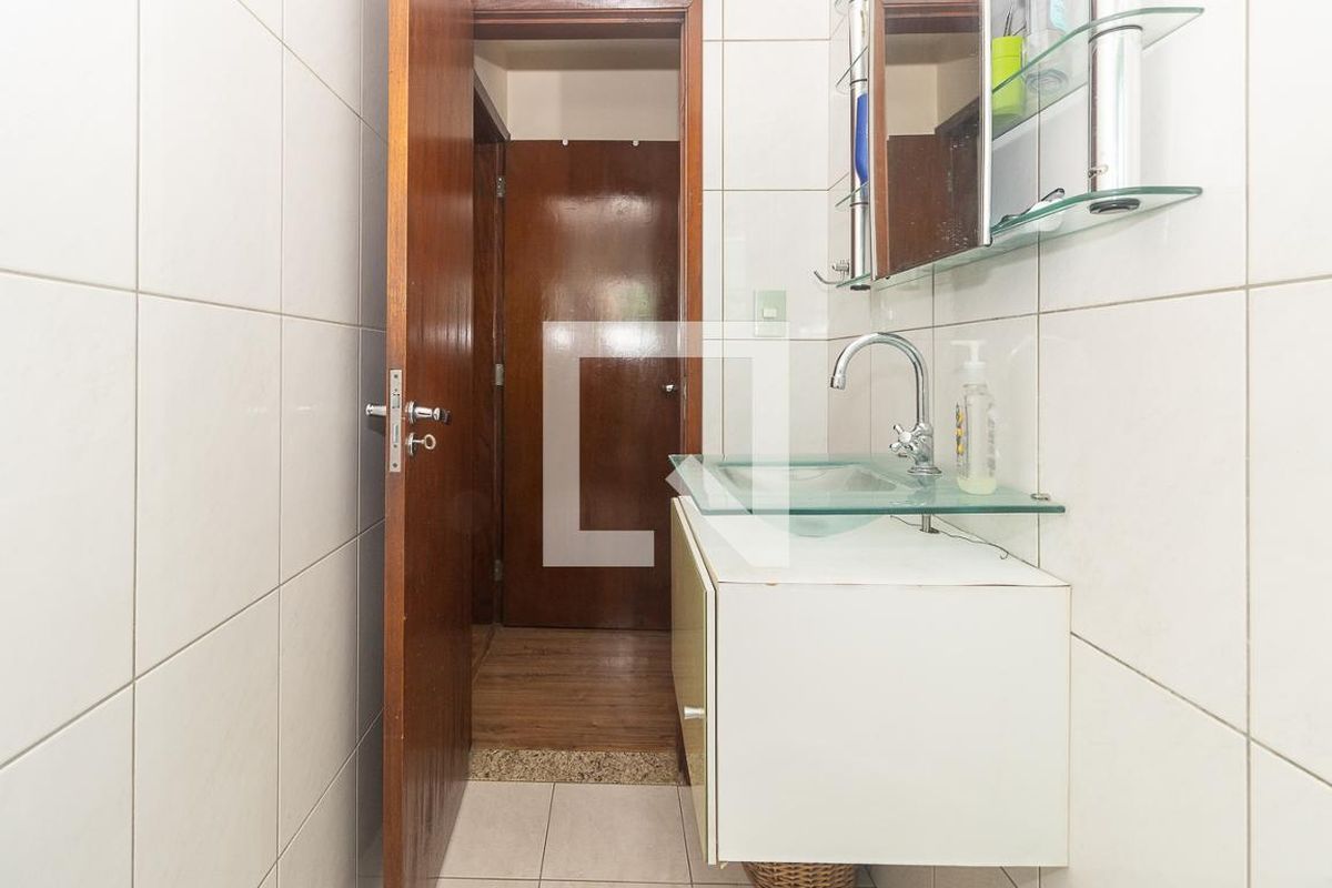 Casa, 4 quartos, 200 m² - Foto 39