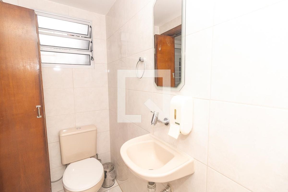 Casa, 4 quartos, 200 m² - Foto 47