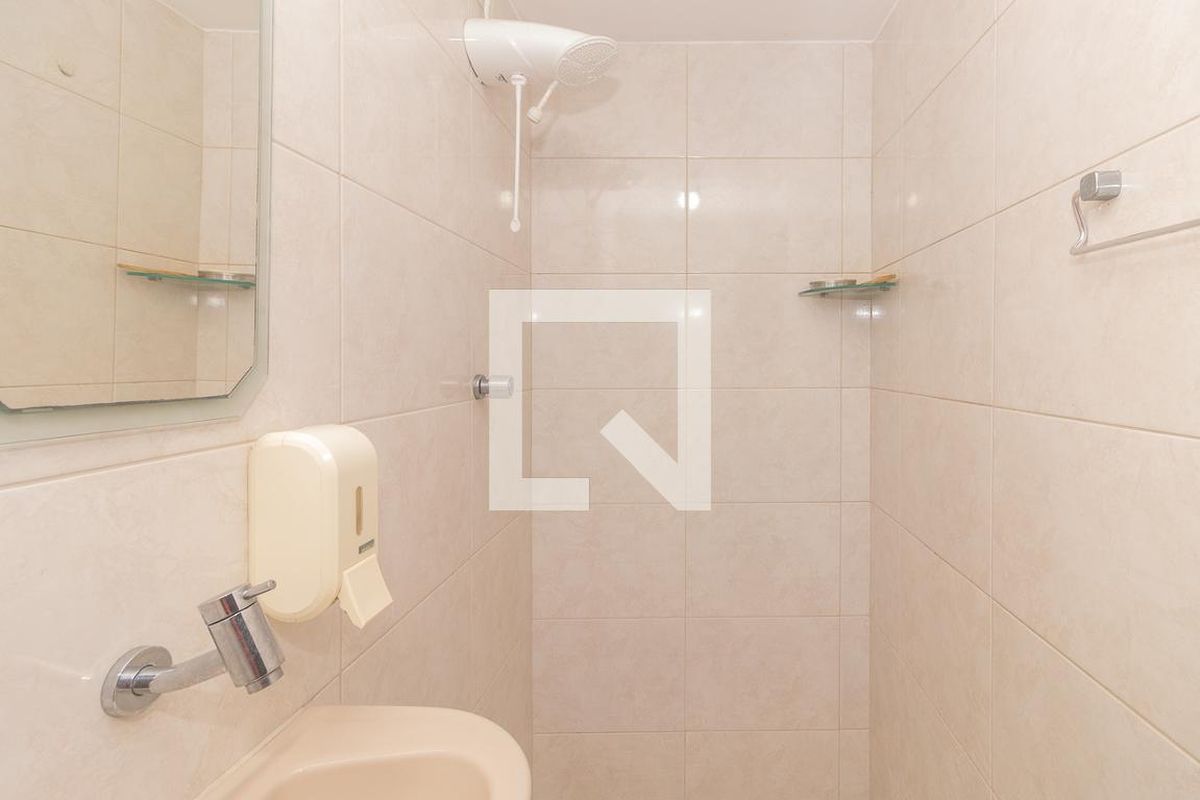 Casa, 4 quartos, 200 m² - Foto 46