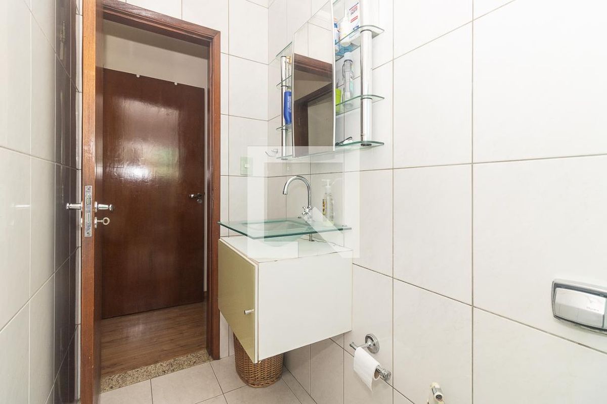 Casa, 4 quartos, 200 m² - Foto 38