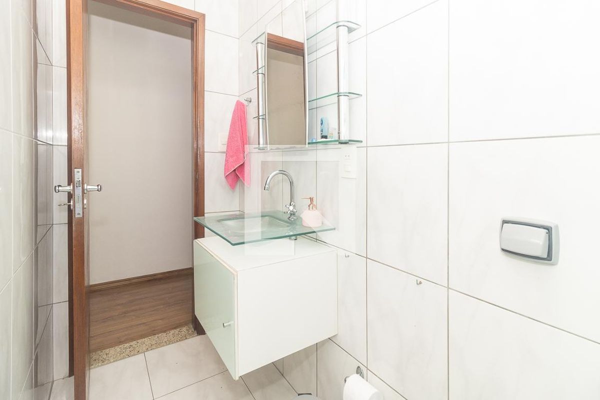 Casa, 4 quartos, 200 m² - Foto 42