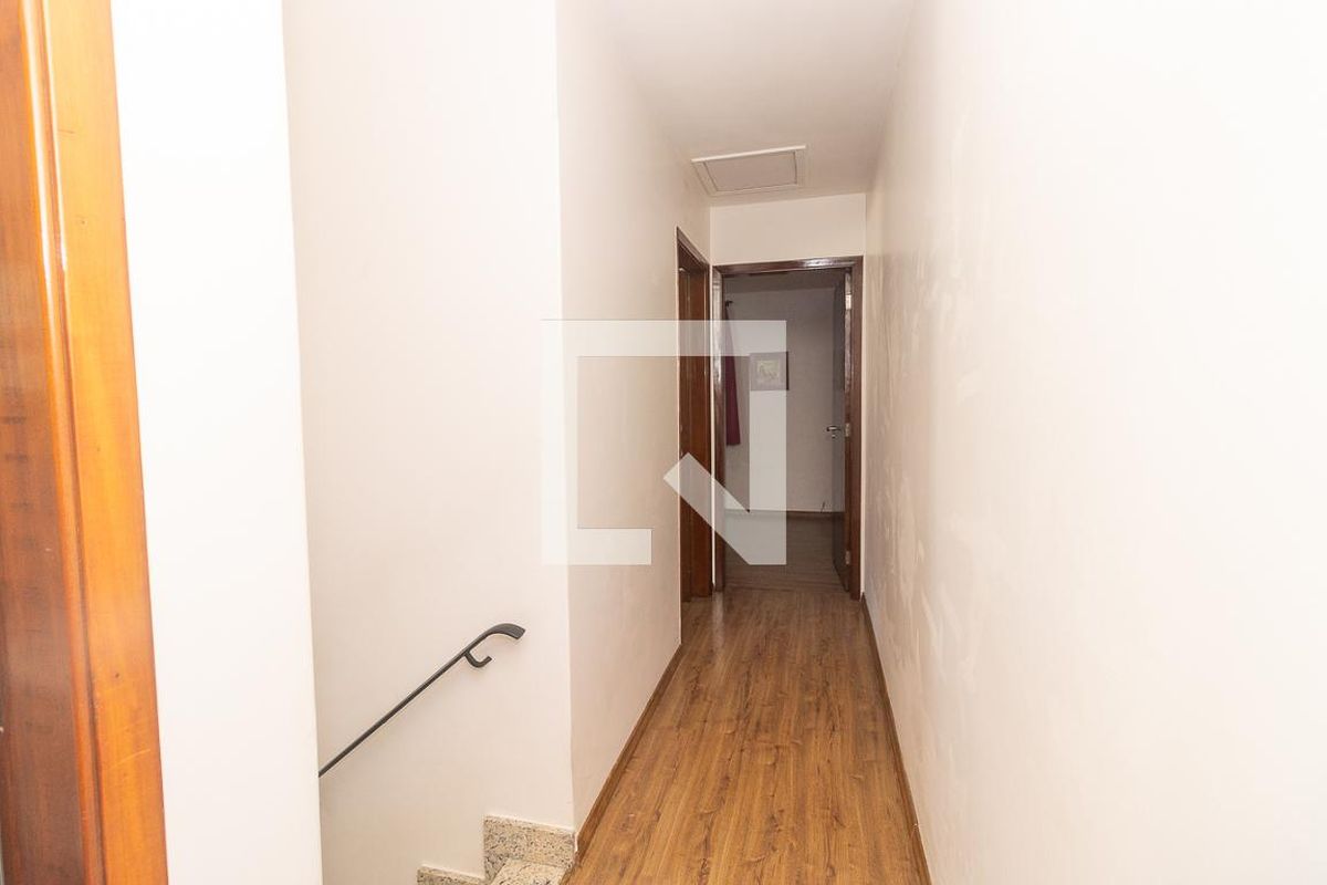 Casa, 4 quartos, 200 m² - Foto 13