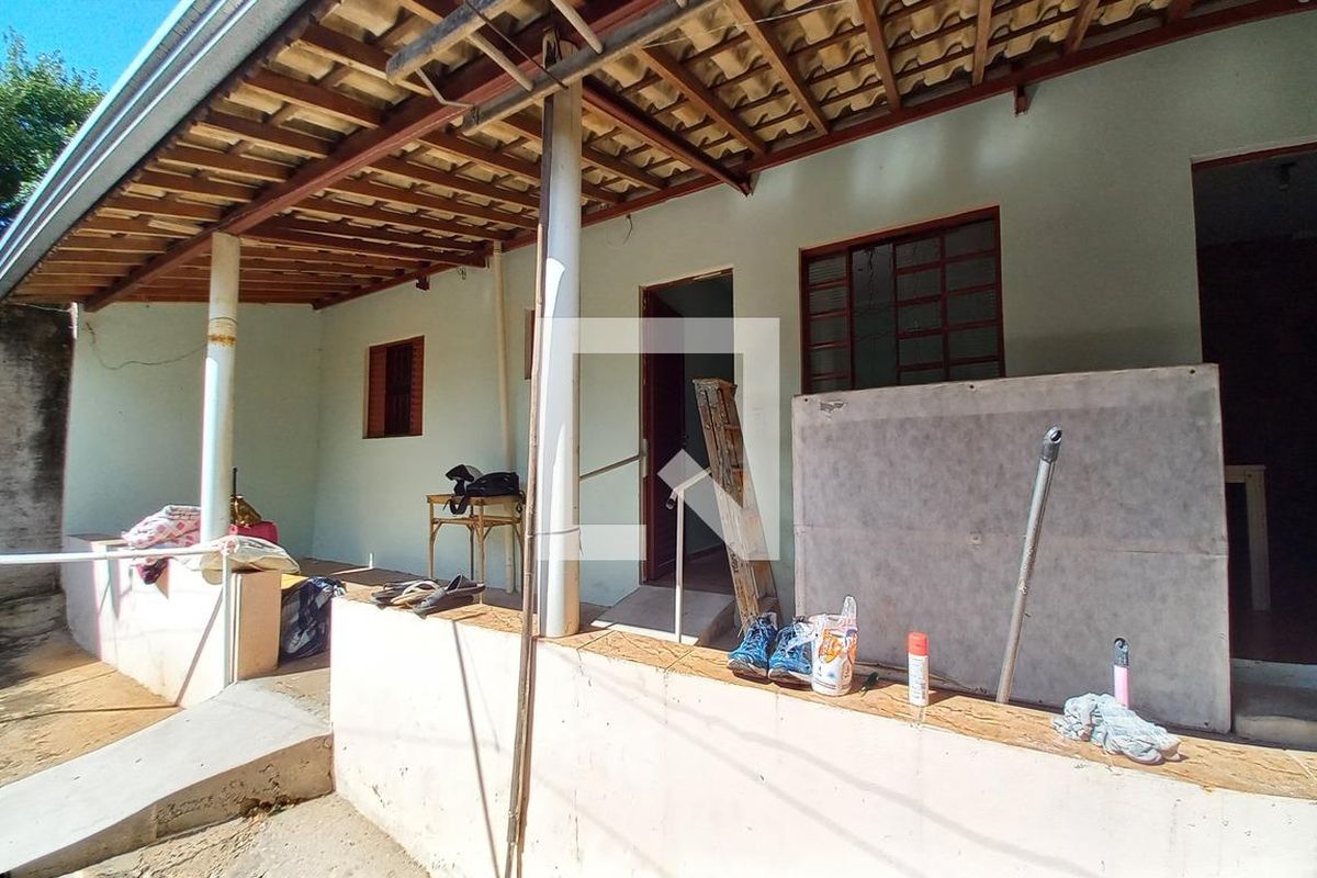 Casa à Venda - Parque Prado, 2 Quartos,  312 m2 em , Campinas - sp | SoloBR
