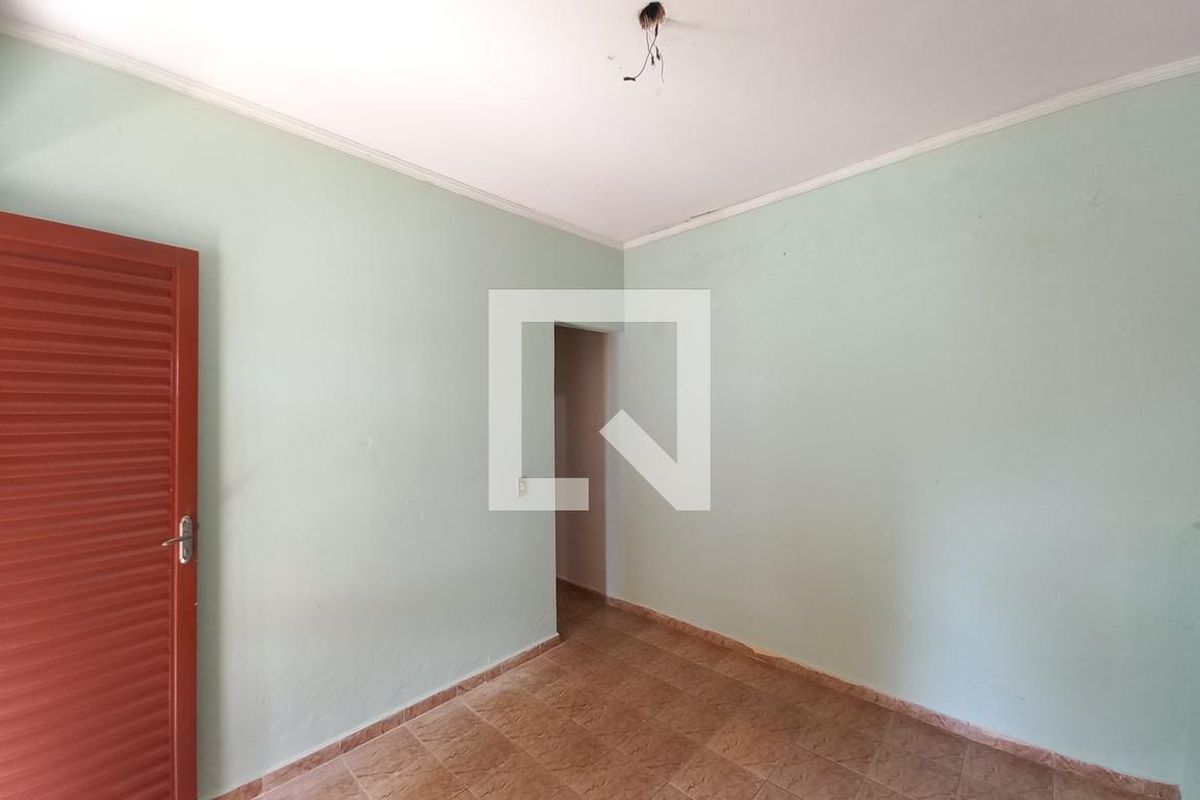 Casa à Venda - Parque Prado, 2 Quartos,  312 m2 em , Campinas - sp | SoloBR