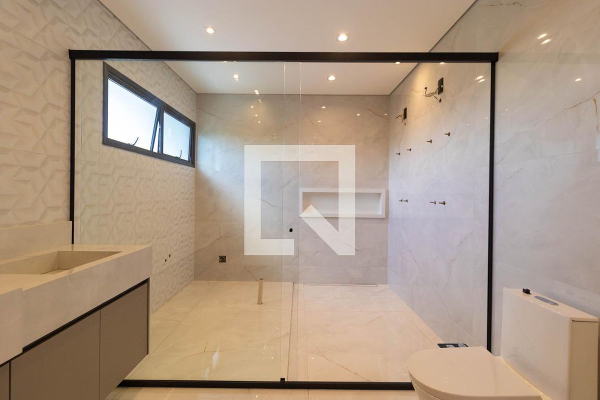 Casa à Venda - Swiss Park, 4 Quartos,  450 m2 em , Campinas - sp | SoloBR