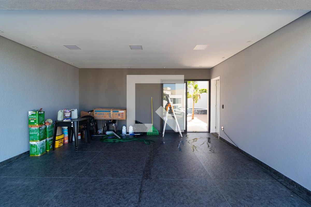 Casa à Venda - Swiss Park, 4 Quartos,  450 m2 em , Campinas - sp | SoloBR