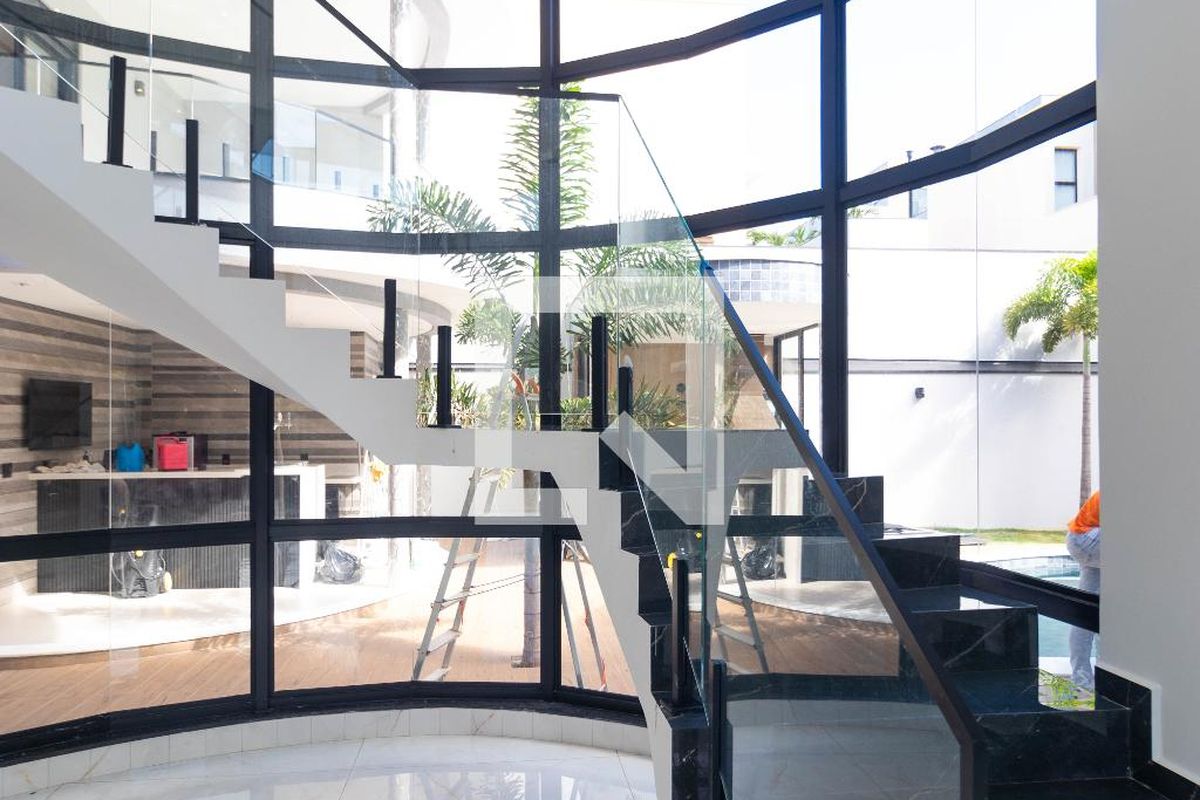 Casa à Venda - Swiss Park, 4 Quartos,  450 m2 em , Campinas - sp | SoloBR