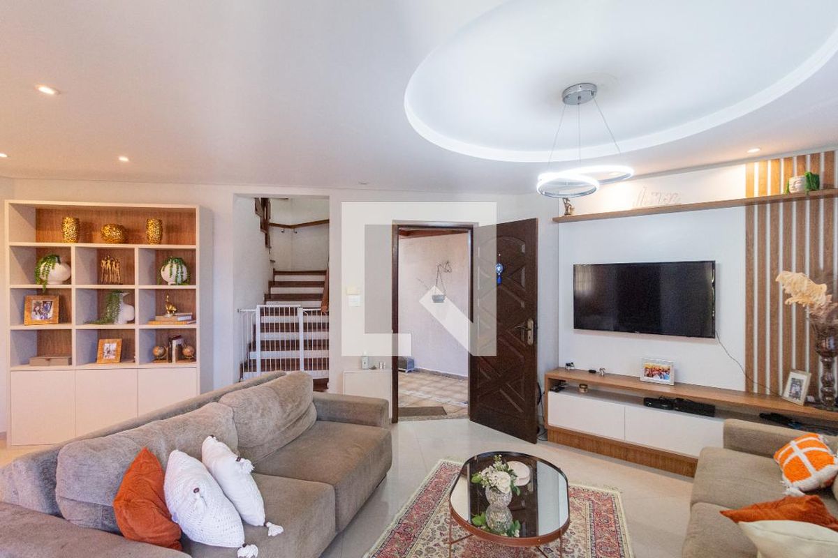 Casa, 3 quartos, 245 m² - Foto 6