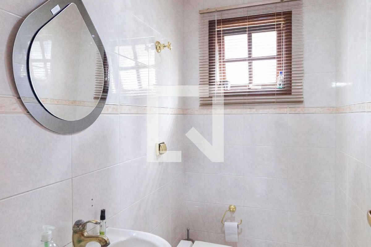 Casa, 3 quartos, 245 m² - Foto 16