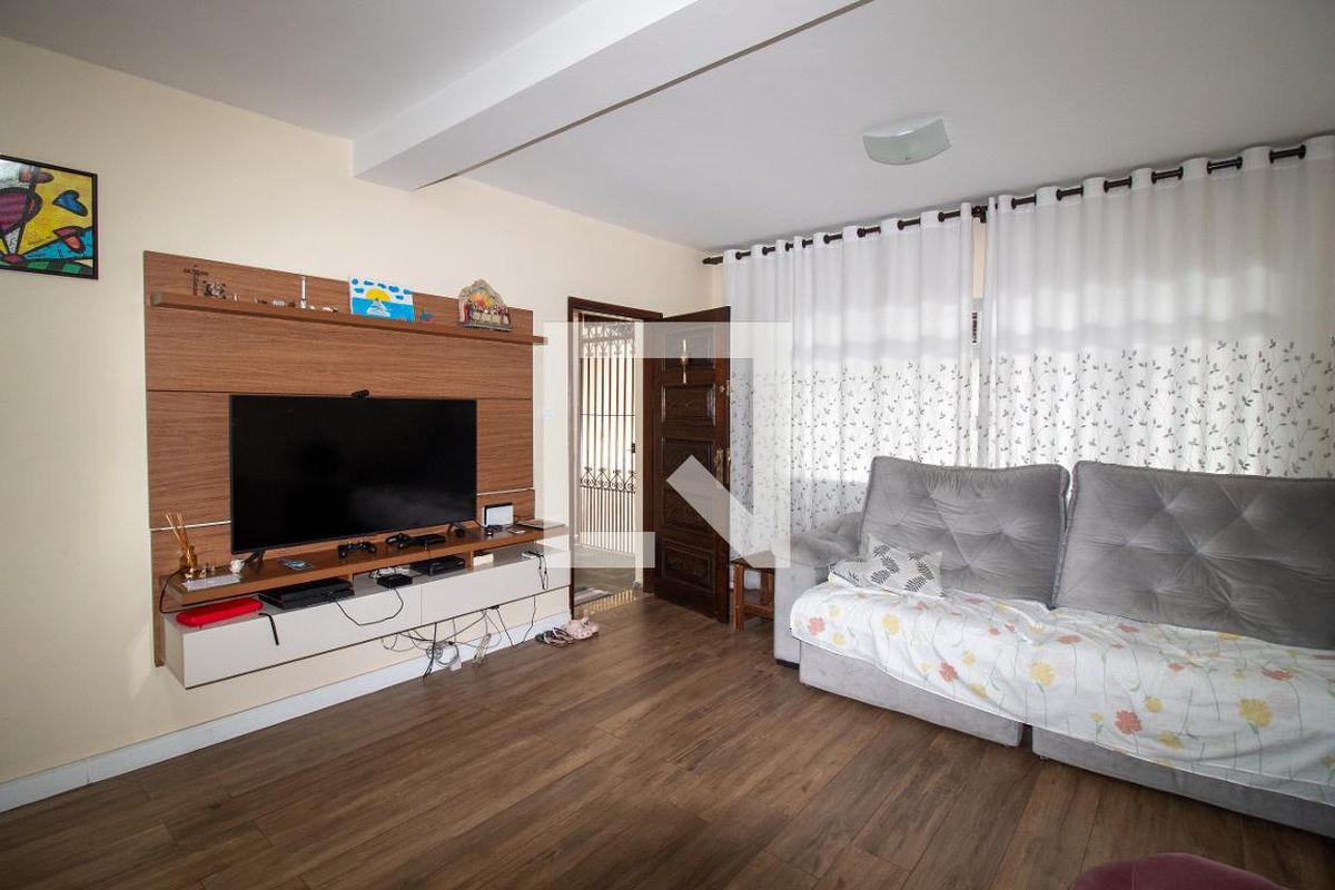 Casa, 3 quartos, 220 m² - Foto 6