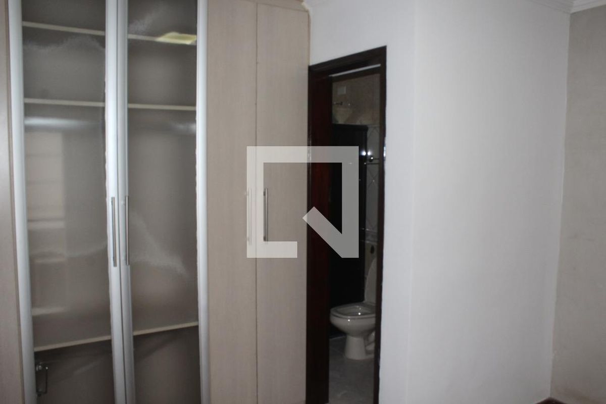 Casa, 3 quartos, 200 m² - Foto 23