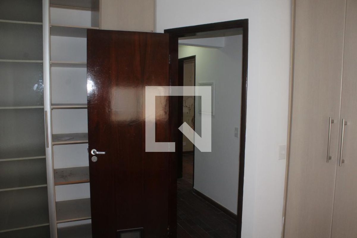 Casa, 3 quartos, 200 m² - Foto 45