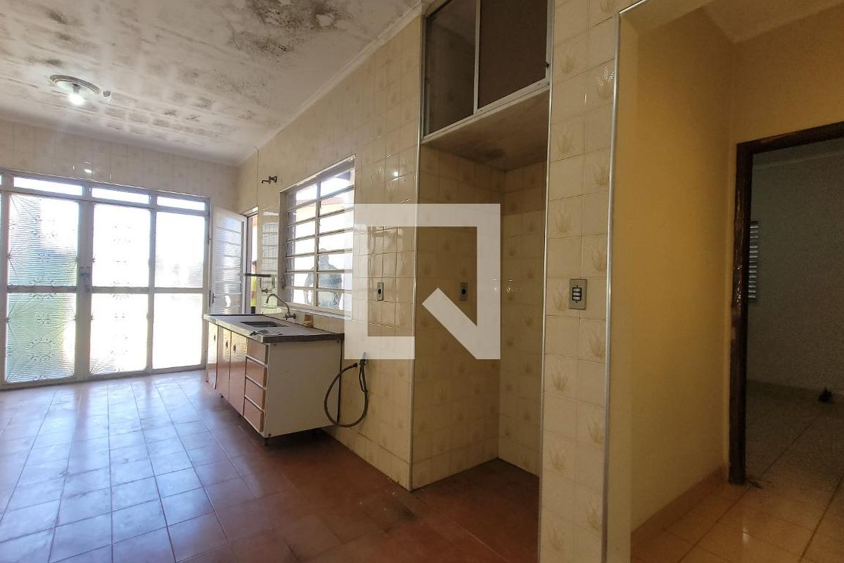 Casa à Venda - Jardim Chapadão, 4 Quartos,  256 m2 em , Campinas - sp | SoloBR