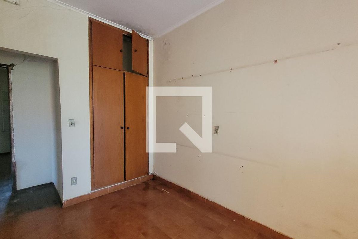 Casa à Venda - Jardim Chapadão, 4 Quartos,  256 m2 em , Campinas - sp | SoloBR