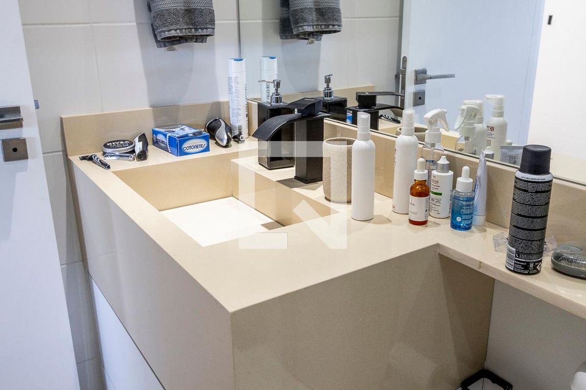 Apartamento, 2 quartos, 66 m² - Foto 100