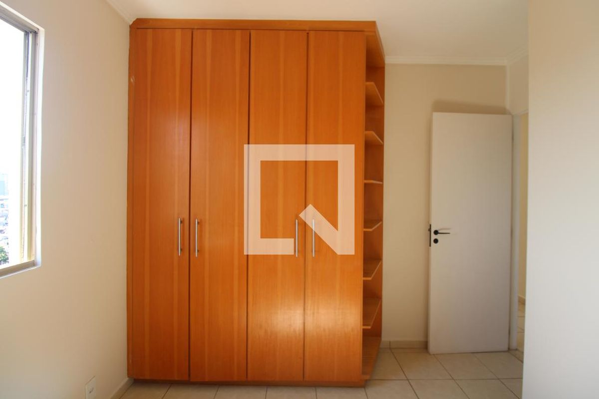 Apartamento à Venda - Guanabara, 3 Quartos,  70 m2 em , Campinas - sp | SoloBR