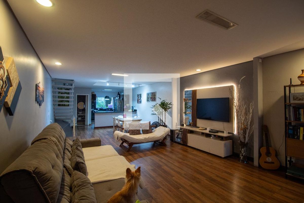 Casa, 3 quartos, 200 m² - Foto 10