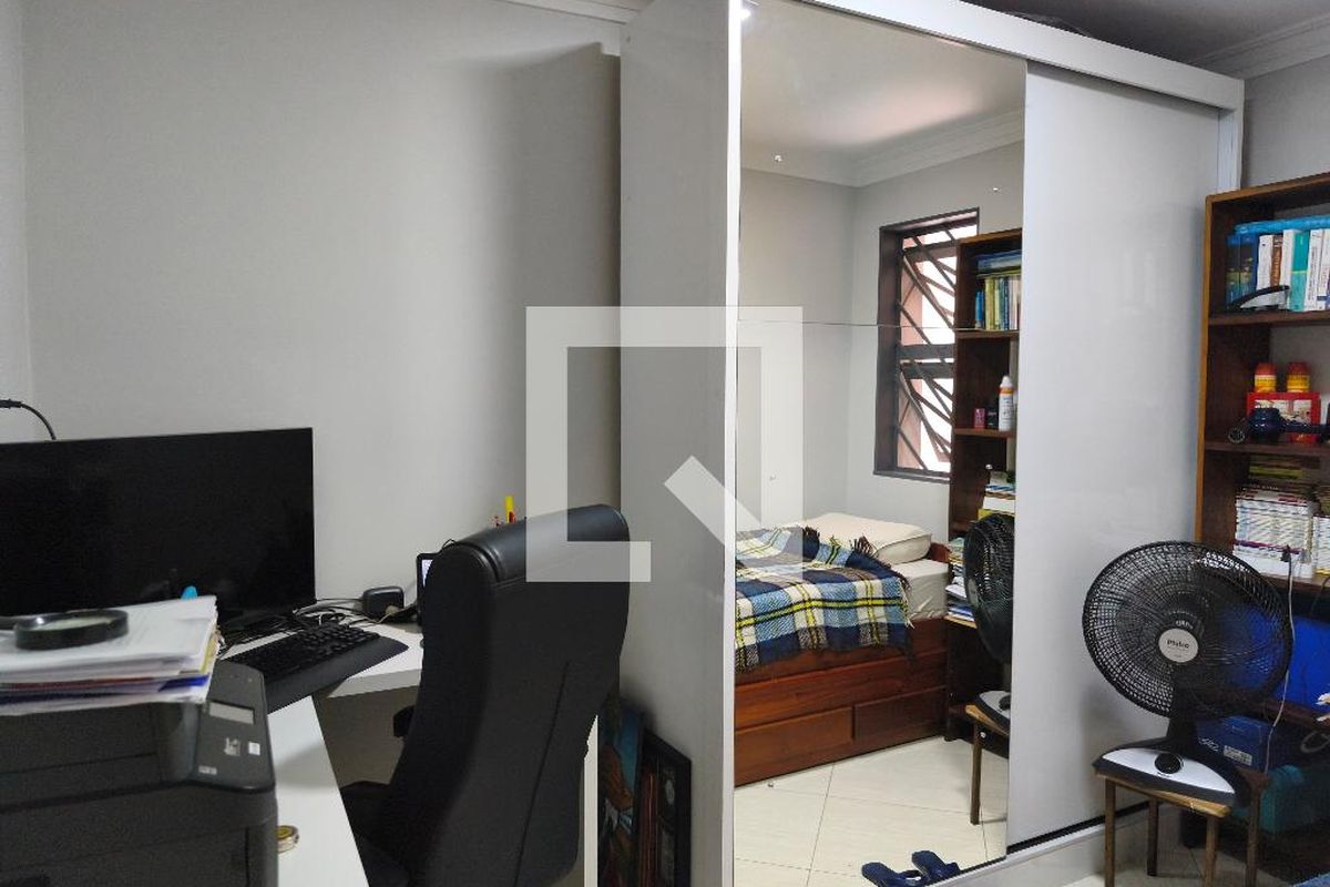Casa, 4 quartos, 174 m² - Foto 44