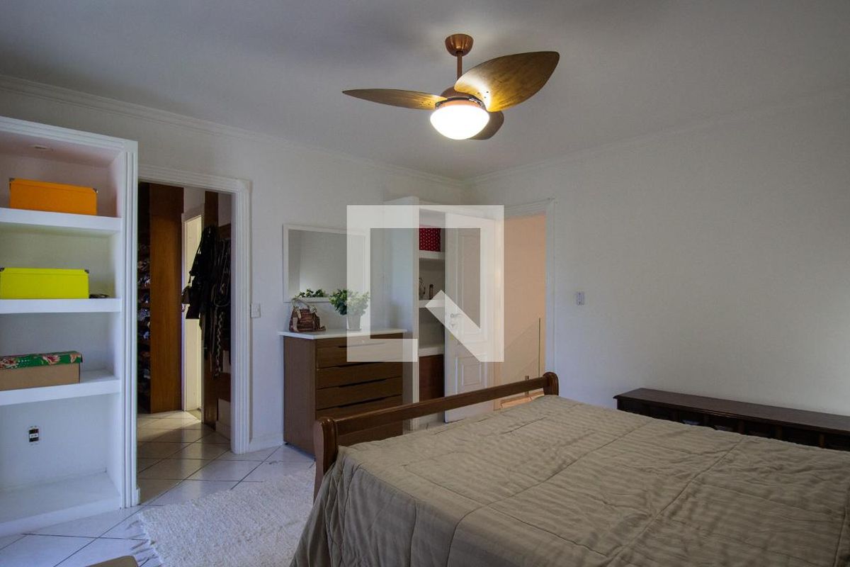 Casa, 5 quartos, 360 m² - Foto 22