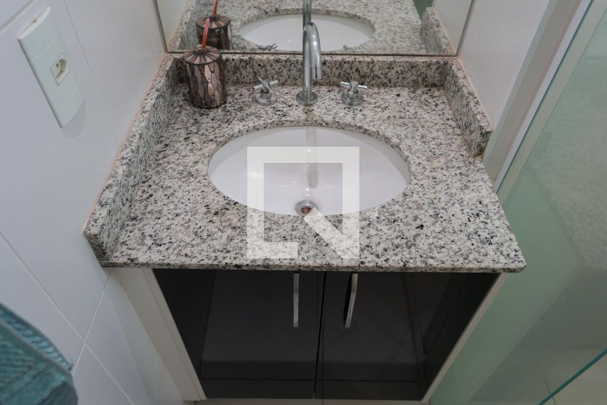 Apartamento, 2 quartos, 72 m² - Foto 54