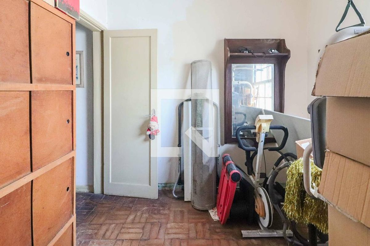 Casa, 3 quartos, 285 m² - Foto 36