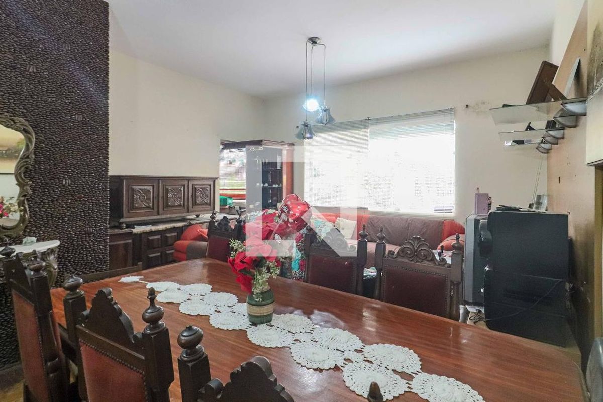 Casa, 3 quartos, 285 m² - Foto 4