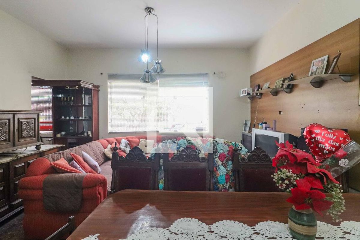 Casa, 3 quartos, 285 m² - Foto 2