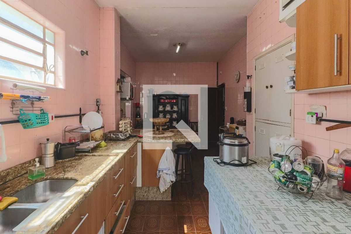 Casa, 3 quartos, 285 m² - Foto 50