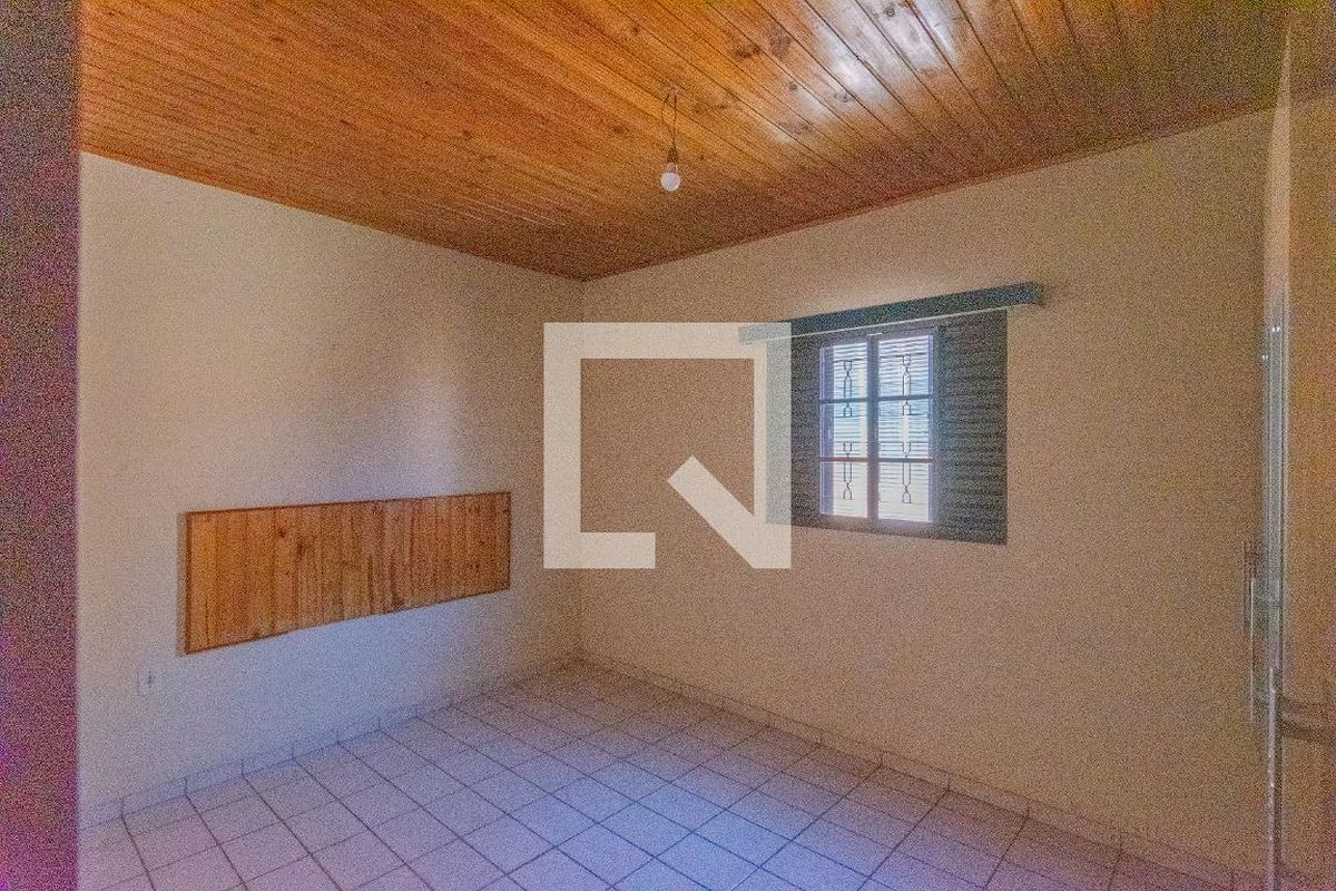 Casa à Venda - Jardim do Lago, 3 Quartos,  564 m2 em , Campinas - sp | SoloBR