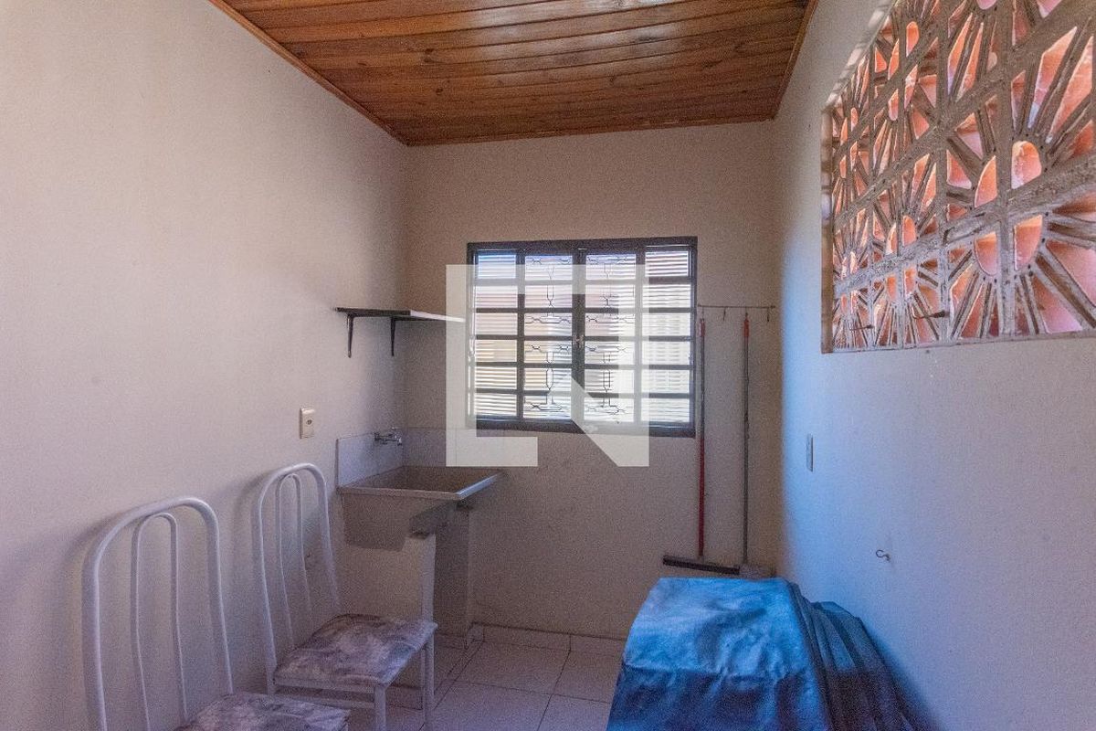 Casa à Venda - Jardim do Lago, 3 Quartos,  564 m2 em , Campinas - sp | SoloBR