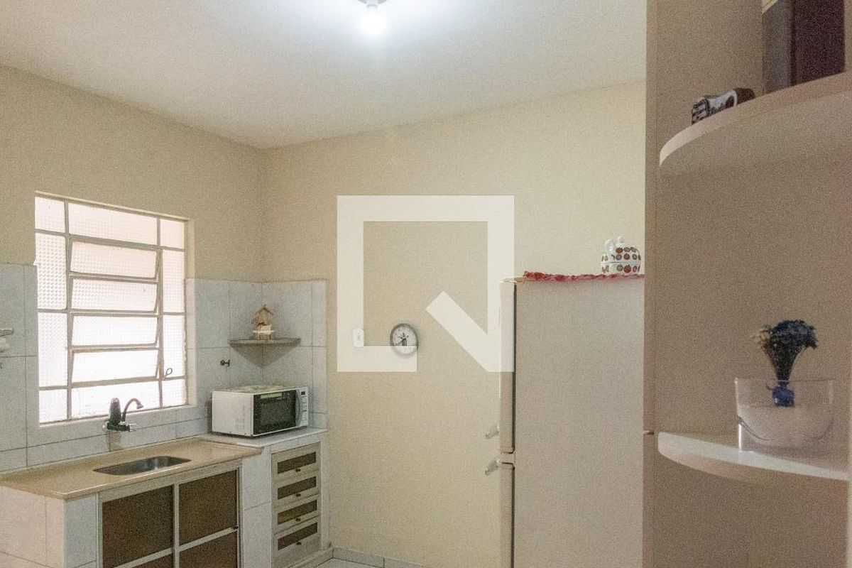 Casa à Venda - Jardim do Lago, 3 Quartos,  564 m2 em , Campinas - sp | SoloBR
