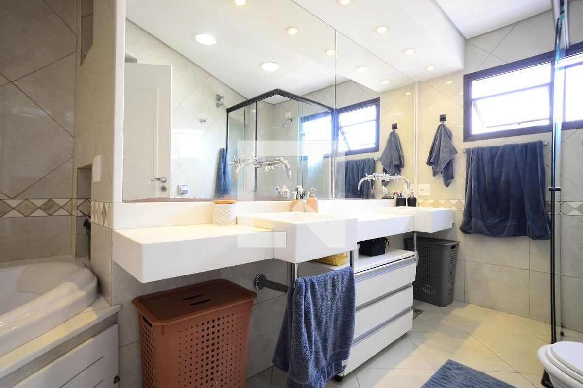 Apartamento, 3 quartos, 213 m² - Foto 45