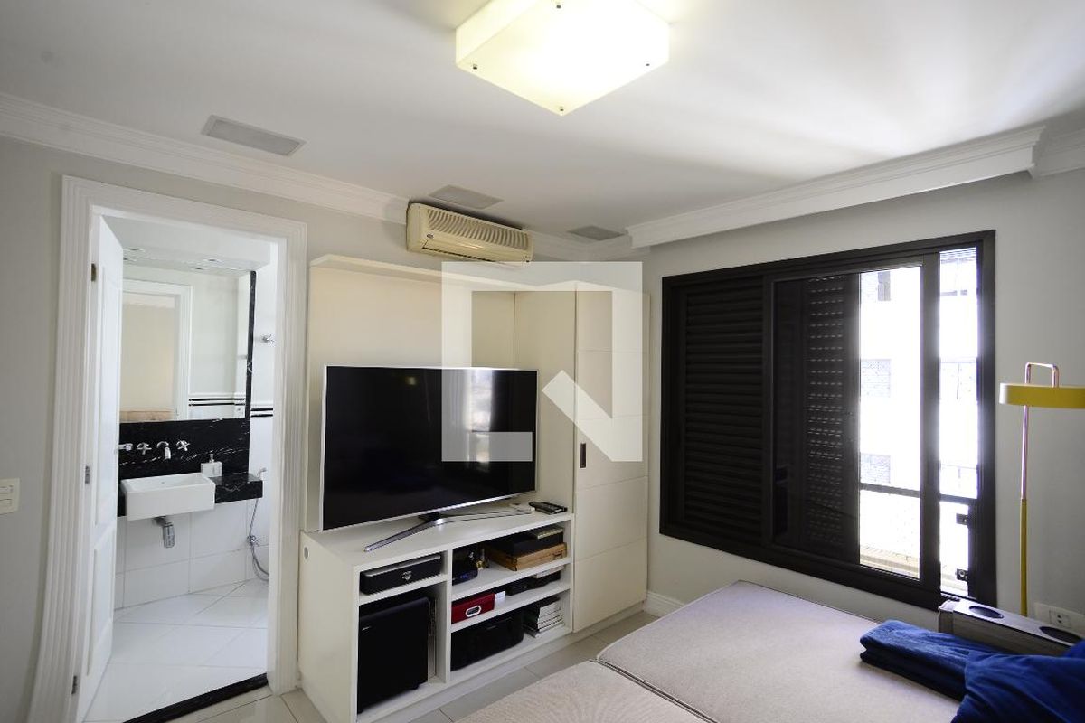 Apartamento, 3 quartos, 213 m² - Foto 14