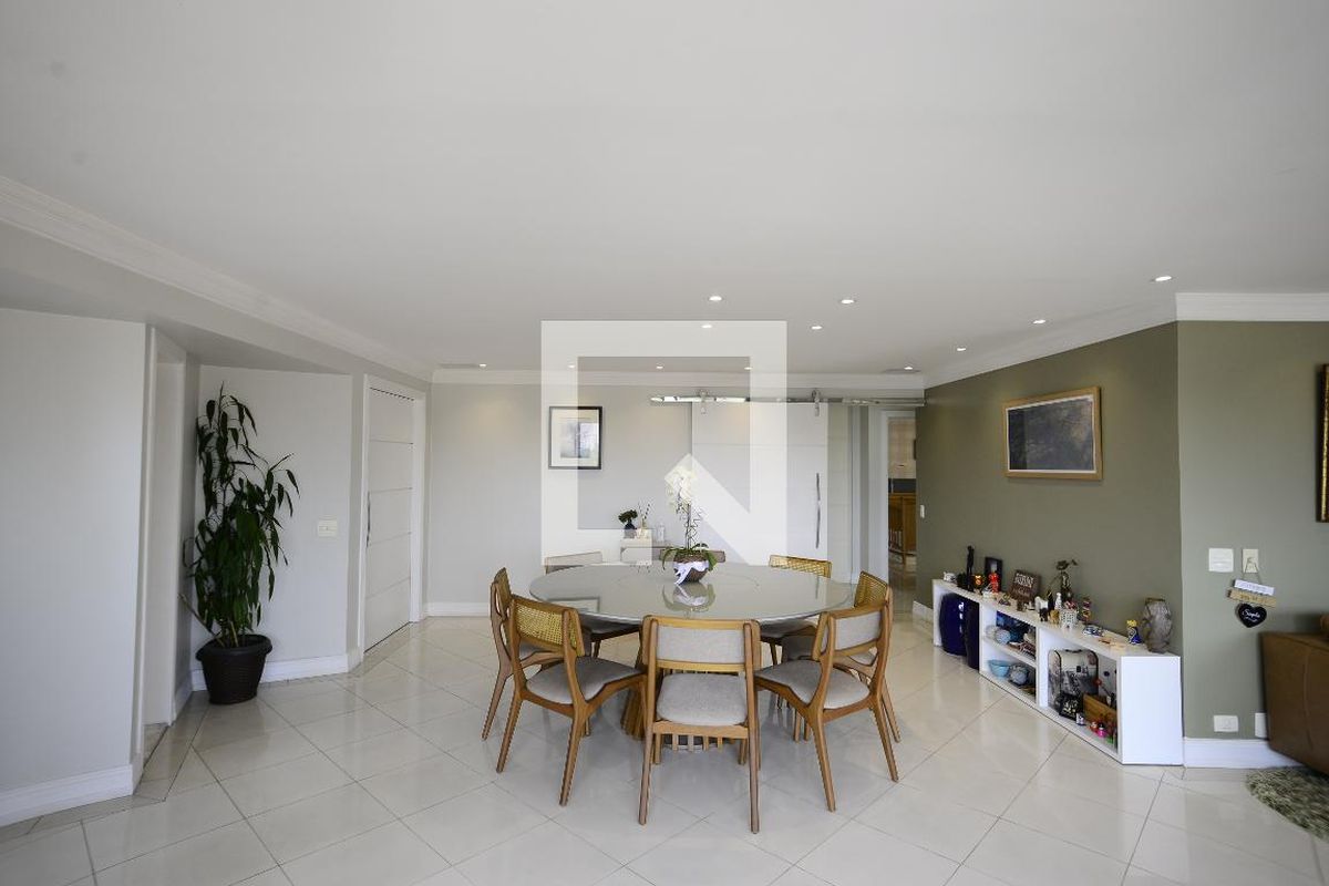 Apartamento, 3 quartos, 213 m² - Foto 6