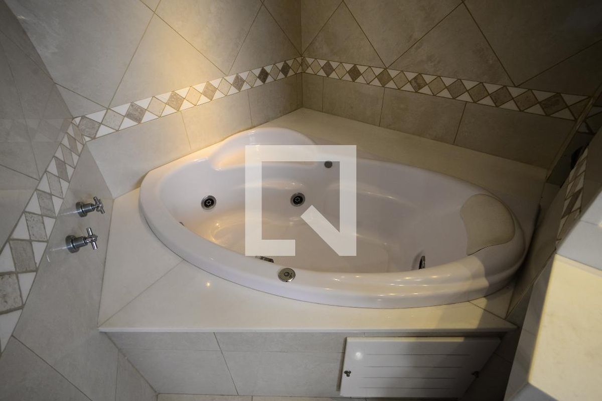 Apartamento, 3 quartos, 213 m² - Foto 51