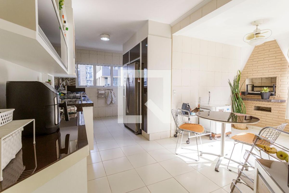 Apartamento, 3 quartos, 177 m² - Foto 76