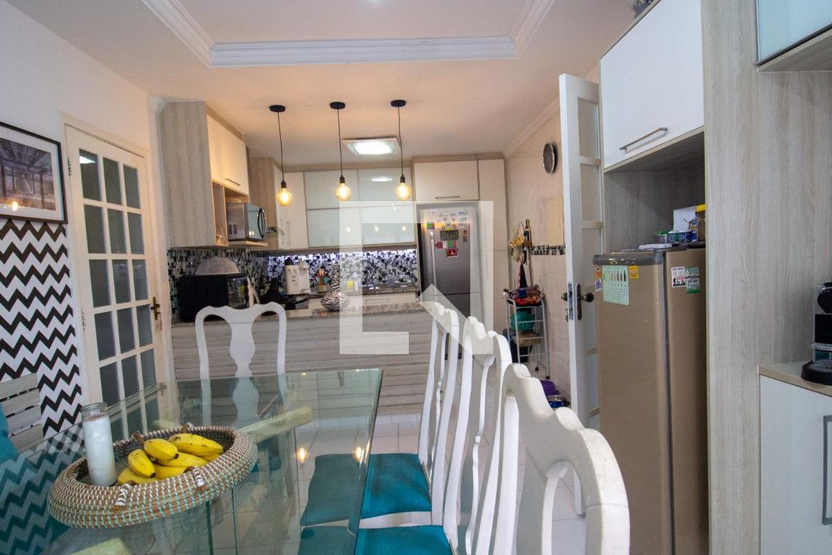 Casa, 3 quartos, 285 m² - Foto 47