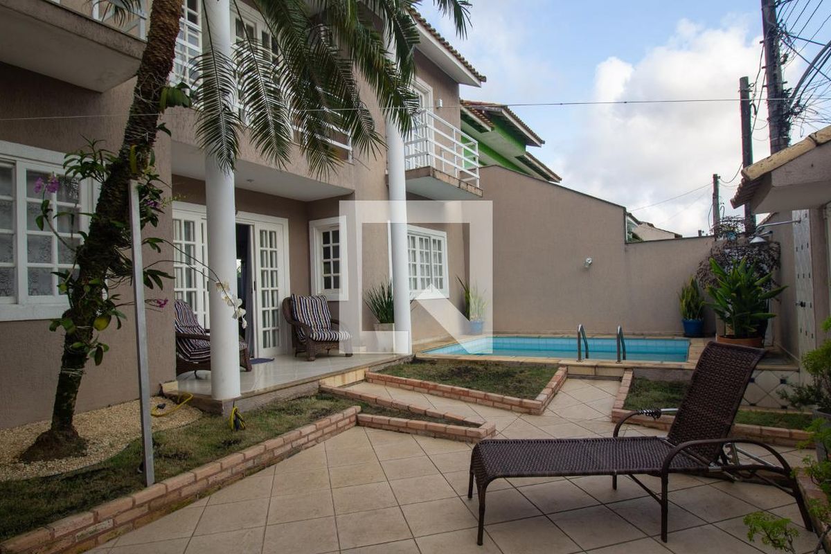 Casa, 3 quartos, 285 m² - Foto 60