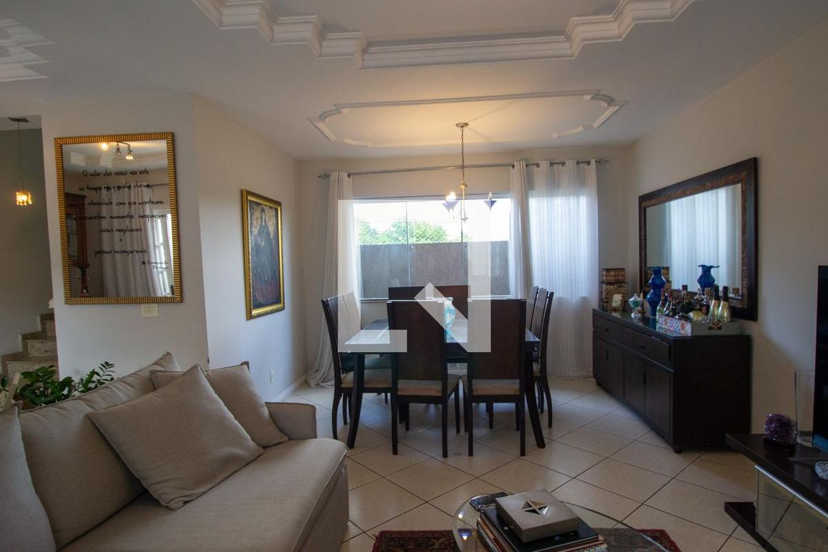 Casa, 3 quartos, 285 m² - Foto 4