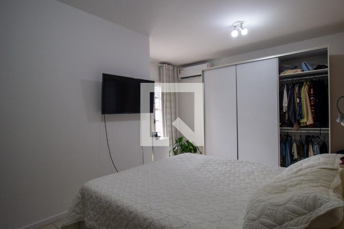 Casa, 3 quartos, 285 m² - Foto 25