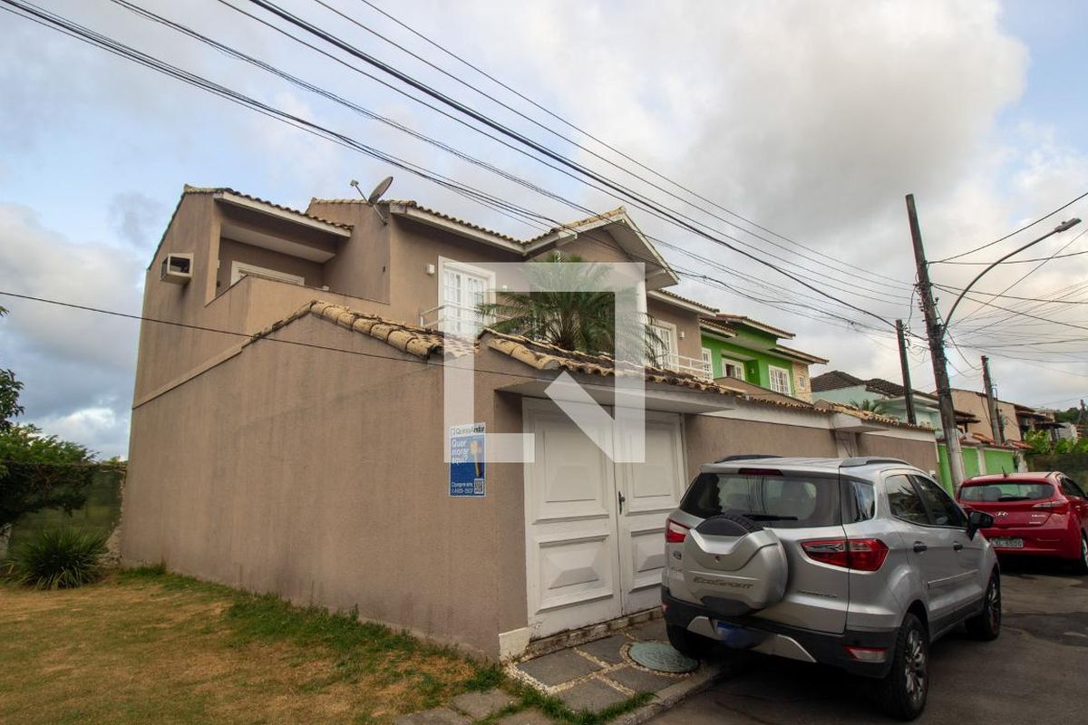 Casa, 3 quartos, 285 m² - Foto 62