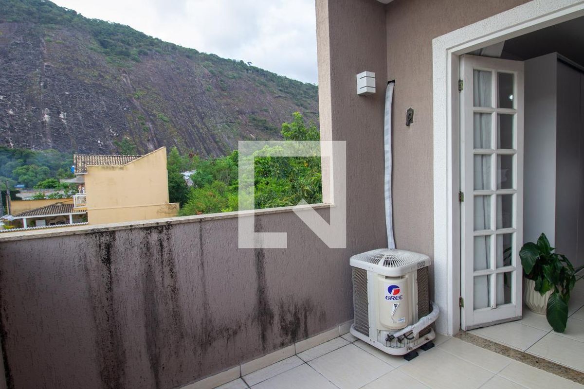 Casa, 3 quartos, 285 m² - Foto 31
