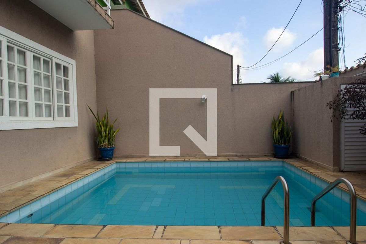 Casa, 3 quartos, 285 m² - Foto 54