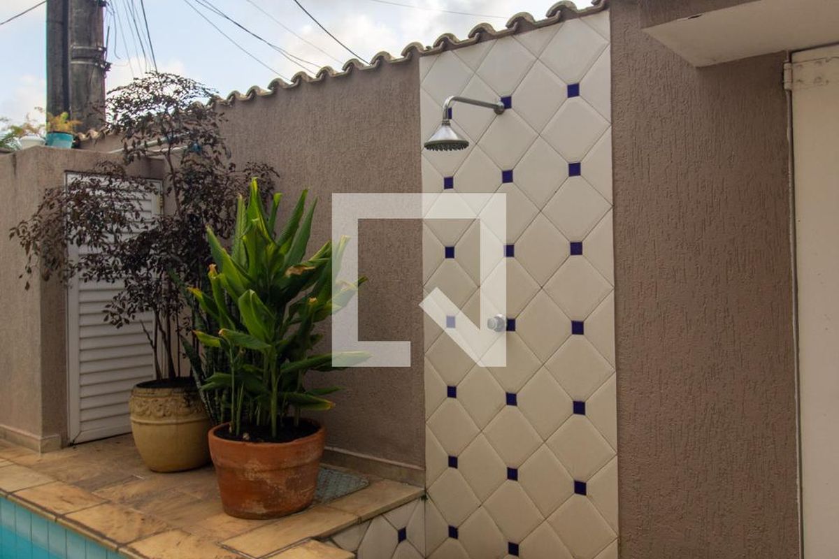 Casa, 3 quartos, 285 m² - Foto 55